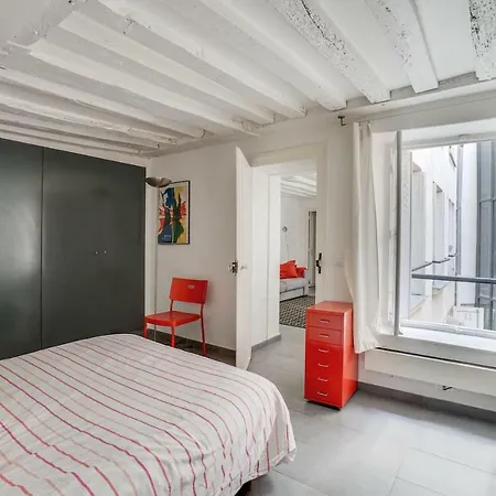 Saint Germain Dès Pres Vi° - Unit 003